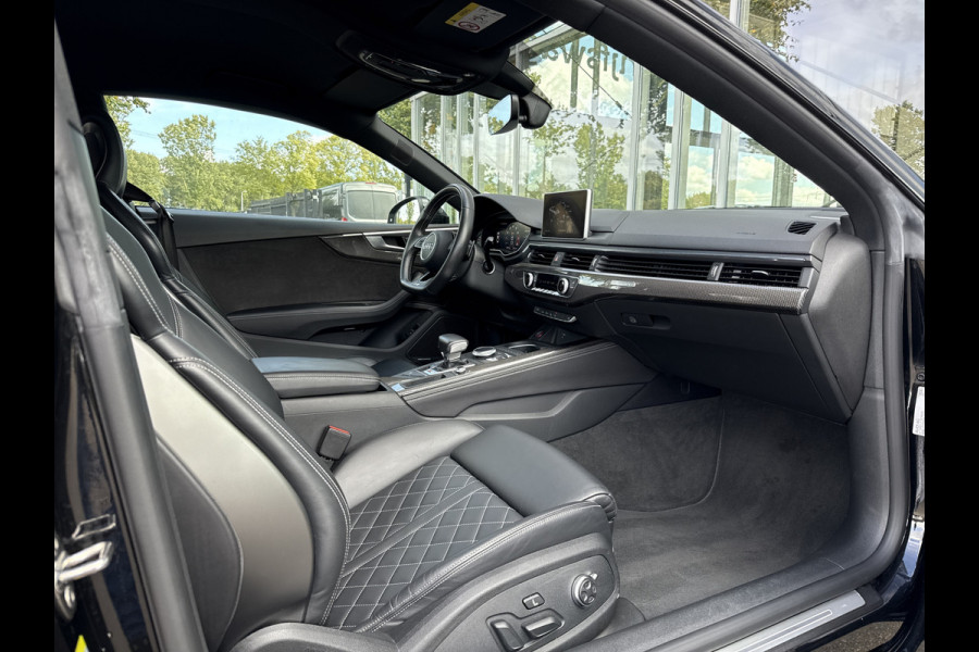 Audi A5 Coupé 3.0 TFSI S5 quattro Pro Line Plus | Carbon | 20'' | Massage | B&O | HUD | ACC | 360 Cam. Audi A5 Coupé 3.0 TFSI S5 quattro Pro Line Plus | Carbon | 20'' | Massage | B&O | HUD | ACC | 360 Cam.
