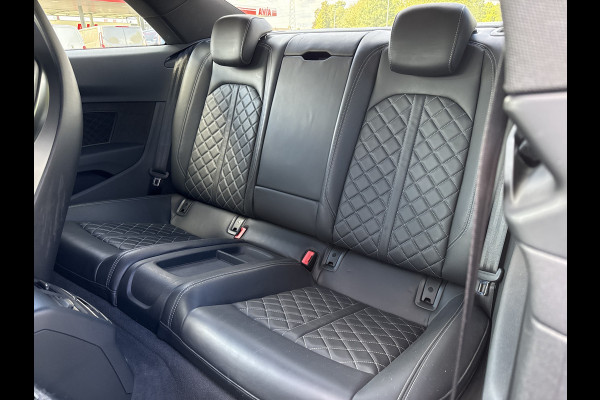 Audi A5 Coupé 3.0 TFSI S5 quattro Pro Line Plus | Carbon | 20'' | Massage | B&O | HUD | ACC | 360 Cam. Audi A5 Coupé 3.0 TFSI S5 quattro Pro Line Plus | Carbon | 20'' | Massage | B&O | HUD | ACC | 360 Cam.