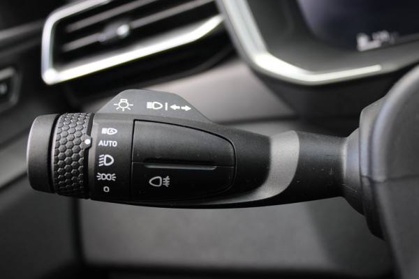 Lynk & Co 01 1.5 261PK PHEV | PANORAMA SCHUIF / KANTELDAK | INFINTY AUDIO | DODEHOEK DETECTIE | NAVIGATIE | DASHBOARD CAMERA | ELEKTRISCHE STOELVERSTELLING MET GEHEUGEN FUNCTIE | DAB+ RADIO | DRAADLOZE APPLE CARPLAY/ANDROID AUTO | DRAADLOZE TELEFOONLADER | ELEKTRISCH BEDIENBARE ACHTERKLEP | STOEL VERWARMING | 360° CAMERA | DODEHOEK DETECTIE | ZWARTE HEMEL BEKLEDING | KEYLESS ENTRY/START | 20" LICHTMETALEN VELGEN |