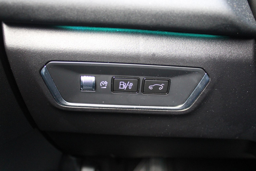 Lynk & Co 01 1.5 261PK PHEV | PANORAMA SCHUIF / KANTELDAK | INFINTY AUDIO | DODEHOEK DETECTIE | NAVIGATIE | DASHBOARD CAMERA | ELEKTRISCHE STOELVERSTELLING MET GEHEUGEN FUNCTIE | DAB+ RADIO | DRAADLOZE APPLE CARPLAY/ANDROID AUTO | DRAADLOZE TELEFOONLADER | ELEKTRISCH BEDIENBARE ACHTERKLEP | STOEL VERWARMING | 360° CAMERA | DODEHOEK DETECTIE | ZWARTE HEMEL BEKLEDING | KEYLESS ENTRY/START | 20" LICHTMETALEN VELGEN |