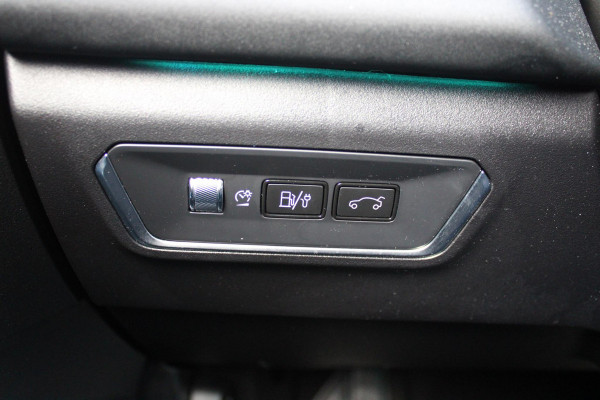 Lynk & Co 01 1.5 261PK PHEV | PANORAMA SCHUIF / KANTELDAK | INFINTY AUDIO | DODEHOEK DETECTIE | NAVIGATIE | DASHBOARD CAMERA | ELEKTRISCHE STOELVERSTELLING MET GEHEUGEN FUNCTIE | DAB+ RADIO | DRAADLOZE APPLE CARPLAY/ANDROID AUTO | DRAADLOZE TELEFOONLADER | ELEKTRISCH BEDIENBARE ACHTERKLEP | STOEL VERWARMING | 360° CAMERA | DODEHOEK DETECTIE | ZWARTE HEMEL BEKLEDING | KEYLESS ENTRY/START | 20" LICHTMETALEN VELGEN |