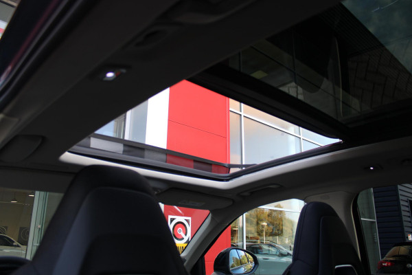 Lynk & Co 01 1.5 261PK PHEV | PANORAMA SCHUIF / KANTELDAK | INFINTY AUDIO | DODEHOEK DETECTIE | NAVIGATIE | DASHBOARD CAMERA | ELEKTRISCHE STOELVERSTELLING MET GEHEUGEN FUNCTIE | DAB+ RADIO | DRAADLOZE APPLE CARPLAY/ANDROID AUTO | DRAADLOZE TELEFOONLADER | ELEKTRISCH BEDIENBARE ACHTERKLEP | STOEL VERWARMING | 360° CAMERA | DODEHOEK DETECTIE | ZWARTE HEMEL BEKLEDING | KEYLESS ENTRY/START | 20" LICHTMETALEN VELGEN |