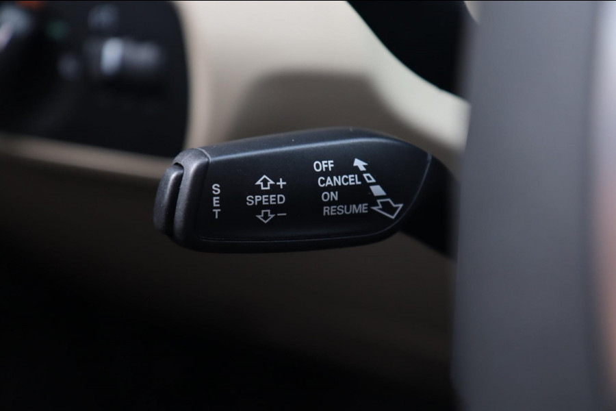 Audi Q3 2.0 TFSI quattro Design Pro Line Plus / LEDER / CRUIS / LED / STOELVER