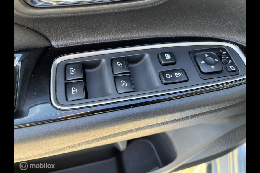 Mitsubishi Outlander 2.4 PHEV Intense+ Trekhaak carplay