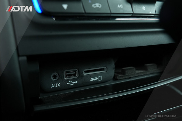 Maserati Ghibli 3.0 V6 D GranLusso | Zegna interieur | Bowers & Wilkens