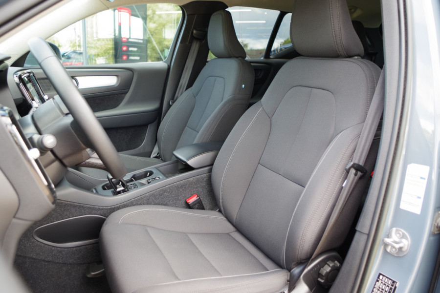 Volvo XC40 1.5 T4 Recharge Inscription Expression 211 PK PHEV, 360 Camera, Adap. Cruise Control, Keyless