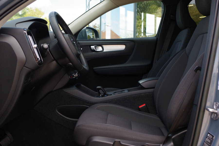 Volvo XC40 1.5 T4 Recharge Inscription Expression 211 PK PHEV, 360 Camera, Adap. Cruise Control, Keyless