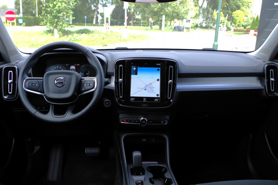 Volvo XC40 1.5 T4 Recharge Inscription Expression 211 PK PHEV, 360 Camera, Adap. Cruise Control, Keyless