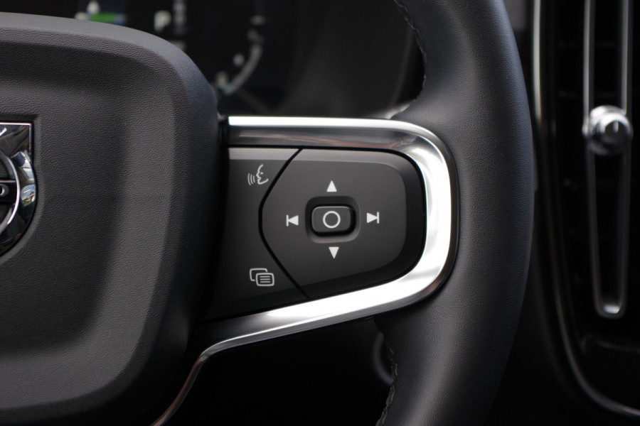 Volvo XC40 1.5 T4 Recharge Inscription Expression 211 PK PHEV, 360 Camera, Adap. Cruise Control, Keyless
