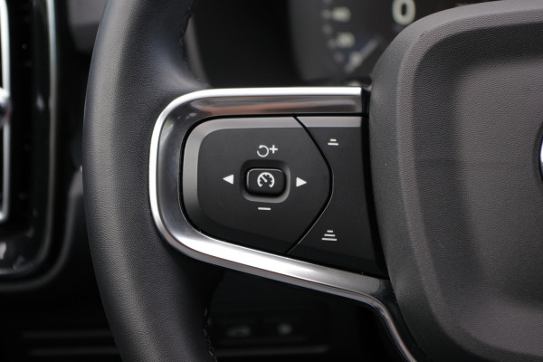 Volvo XC40 1.5 T4 Recharge Inscription Expression 211 PK PHEV, 360 Camera, Adap. Cruise Control, Keyless