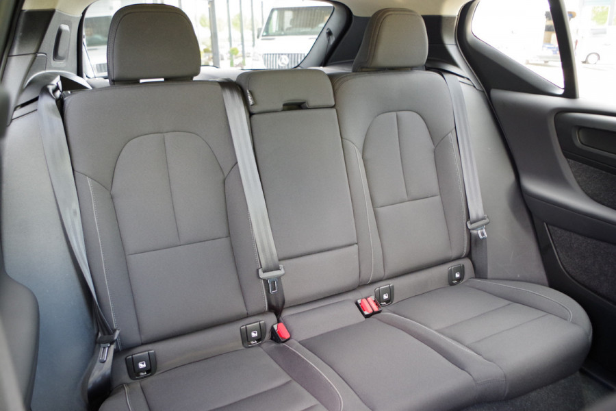 Volvo XC40 1.5 T4 Recharge Inscription Expression 211 PK PHEV, 360 Camera, Adap. Cruise Control, Keyless
