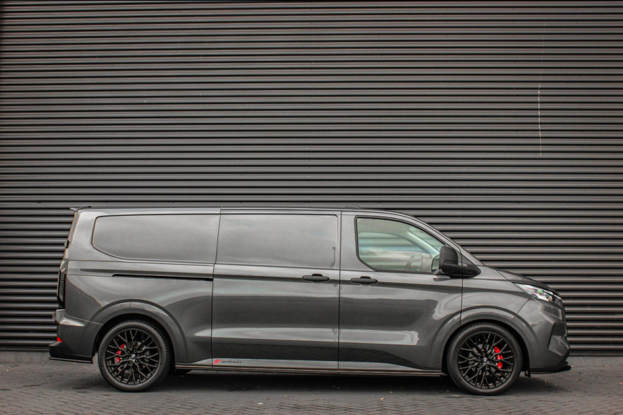 Ford Transit Custom 320 2.0 TDCI L2H1 170PK AWD 4X4 JB-EDITION / 3-ZITS / DRIVERS PACK / NAVIGATIE / FULL BLACK / BPM VRIJ / APPLE