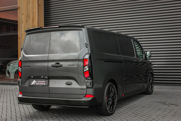 Ford Transit Custom 320 2.0 TDCI L2H1 170PK AWD 4X4 JB-EDITION / 3-ZITS / DRIVERS PACK / NAVIGATIE / FULL BLACK / BPM VRIJ / APPLE