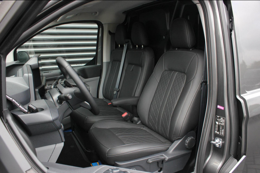 Ford Transit Custom 320 2.0 TDCI L2H1 170PK AWD 4X4 JB-EDITION / 3-ZITS / DRIVERS PACK / NAVIGATIE / FULL BLACK / BPM VRIJ / APPLE