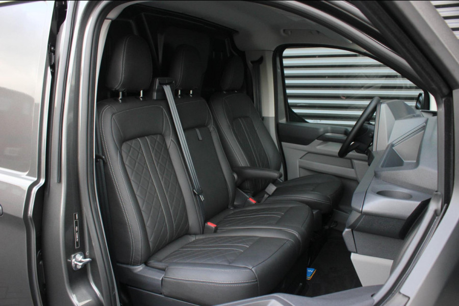 Ford Transit Custom 320 2.0 TDCI L2H1 170PK AWD 4X4 JB-EDITION / 3-ZITS / DRIVERS PACK / NAVIGATIE / FULL BLACK / BPM VRIJ / APPLE
