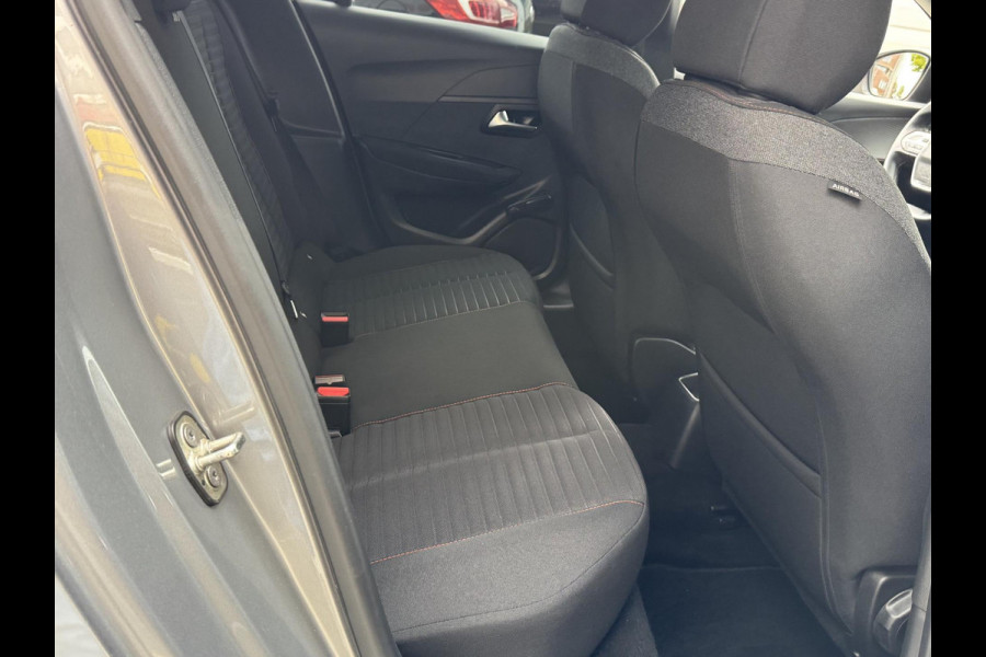 Peugeot 208 1.2 PureTech Active Pack - Apple CarPlay / Navigatie I Airco I LED I PDC I 50.000 KM - Dealer onderhouden