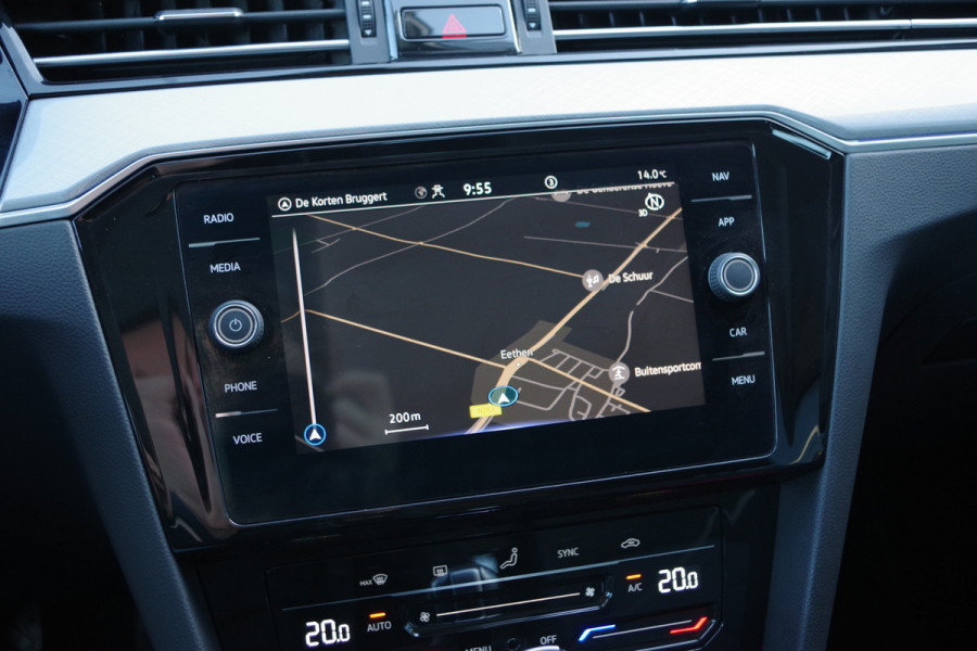 Volkswagen Passat Variant 1.4 TSI PHEV GTE Business 218 PK, Panoramadak, Camera, LED-Matrix