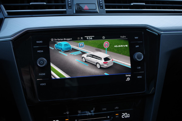 Volkswagen Passat Variant 1.4 TSI PHEV GTE Business 218 PK, Panoramadak, Camera, LED-Matrix