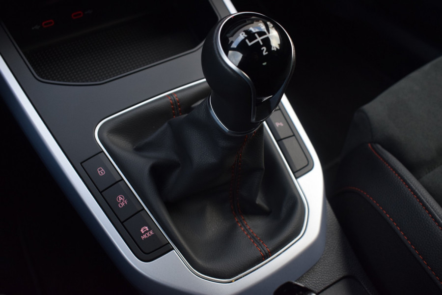 Seat Arona 1.0 TSI FR Business Intense | Virtual | Camera | LED | 18"