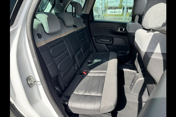 Citroën C3 Aircross 1.2 PureTech 110 Feel | Lederen bekleding | Panoramadak | Stoelverwarming | Navigatie