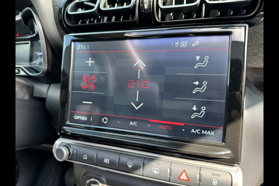 Citroën C3 Aircross 1.2 PureTech 110 Feel | Lederen bekleding | Panoramadak | Stoelverwarming | Navigatie