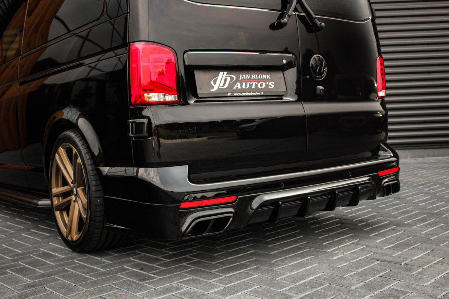 Volkswagen Transporter 2.0 TDI L2H1 150PK DIRECT RIJDEN BULLI SPECIAL / LEDEREN BEKLEDING / DUBBEL CABINE / NAVIGATIE / ACTIVE