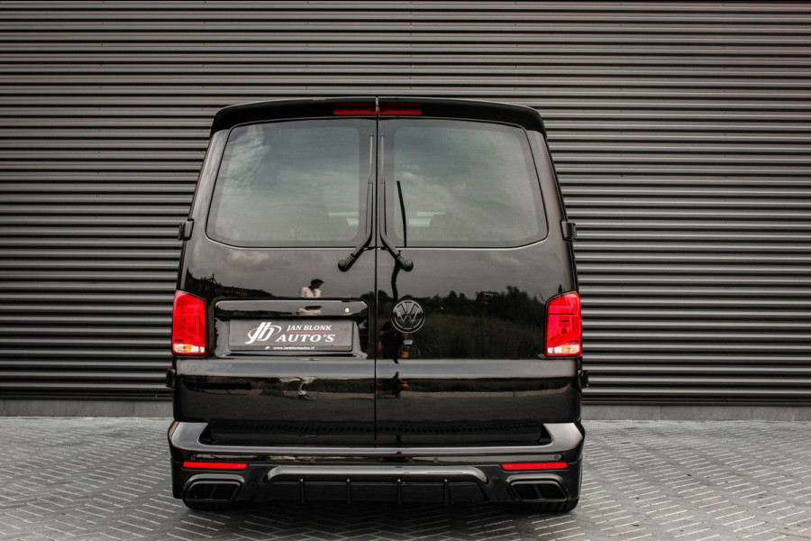 Volkswagen Transporter 2.0 TDI L2H1 150PK DIRECT RIJDEN BULLI SPECIAL / LEDEREN BEKLEDING / DUBBEL CABINE / NAVIGATIE / ACTIVE