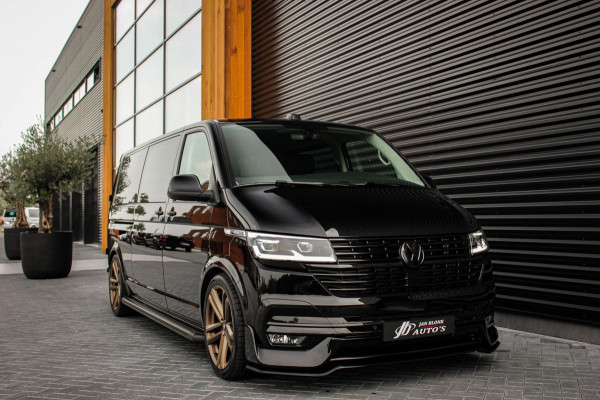 Volkswagen Transporter 2.0 TDI L2H1 150PK DIRECT RIJDEN BULLI SPECIAL / LEDEREN BEKLEDING / DUBBEL CABINE / NAVIGATIE / ACTIVE
