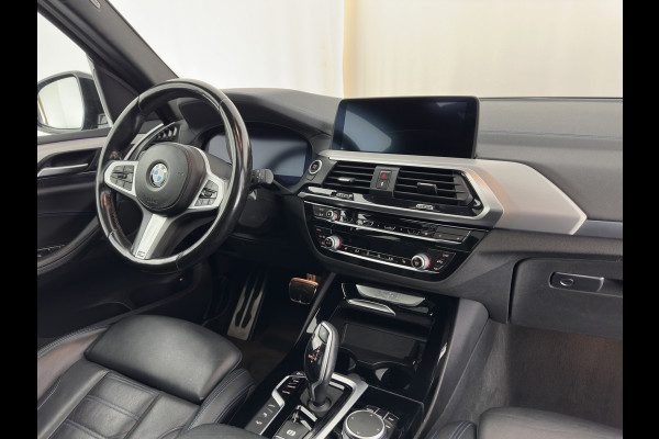 BMW X3 xDrive30e M-Sportpack Business Edition Plus (INCL-BTW) *PANO | LUXURY-LEATHER | FULL-LED | DIGI-COCKPIT | HIFI-SOUND | CARPLAY | DAB+ | HEATED-SPORTSEATS | AMBIENT-LIGHT | PRIVACY-GLASS | SHIFT-PADDLES | TOWBAR | 19''ALU*
