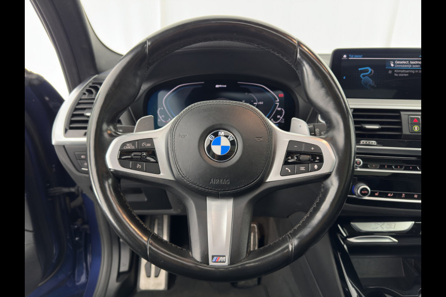 BMW X3 xDrive30e M-Sportpack Business Edition Plus (INCL-BTW) *PANO | LUXURY-LEATHER | FULL-LED | DIGI-COCKPIT | HIFI-SOUND | CARPLAY | DAB+ | HEATED-SPORTSEATS | AMBIENT-LIGHT | PRIVACY-GLASS | SHIFT-PADDLES | TOWBAR | 19''ALU*