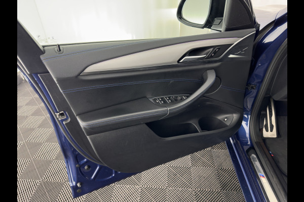 BMW X3 xDrive30e M-Sportpack Business Edition Plus (INCL-BTW) *PANO | LUXURY-LEATHER | FULL-LED | DIGI-COCKPIT | HIFI-SOUND | CARPLAY | DAB+ | HEATED-SPORTSEATS | AMBIENT-LIGHT | PRIVACY-GLASS | SHIFT-PADDLES | TOWBAR | 19''ALU*