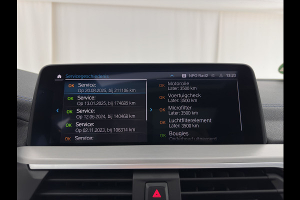 BMW X3 xDrive30e M-Sportpack Business Edition Plus (INCL-BTW) *PANO | LUXURY-LEATHER | FULL-LED | DIGI-COCKPIT | HIFI-SOUND | CARPLAY | DAB+ | HEATED-SPORTSEATS | AMBIENT-LIGHT | PRIVACY-GLASS | SHIFT-PADDLES | TOWBAR | 19''ALU*
