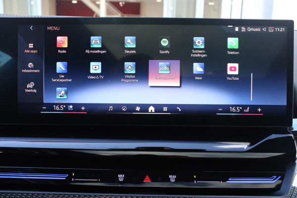 BMW 5 Serie Touring 520i | M-SPORT INTERIEUR / EXTERIEUR | MULTIFUNCTIONELE SPORTSTOELEN, VOLLEDIG ELEKTRISCH MET GEHEUGEN | VOORSTOELEN VERWARMD / GEVENTILEERD | ACHTERBANK VERWARMD | HALF LEDER / HALF ALCANTARA BEKLEDING | GLAZEN PANORAMA DAK | HARMAN KARDON PREMIUM AUDIO | APPLE CARPLAY / ANDROID AUTO | EXTRA GETINT GLAS ACHTER | GECOMBINEERD RADAR- CAMERA SYSTEEM | NAVIGATIE |