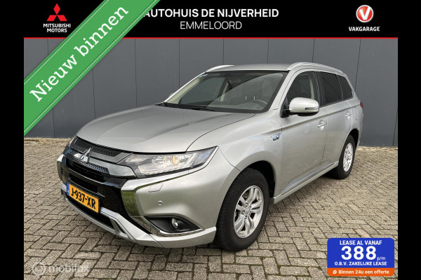 Mitsubishi Outlander 2.4 PHEV Pure trekhaak parkeersensoren camera