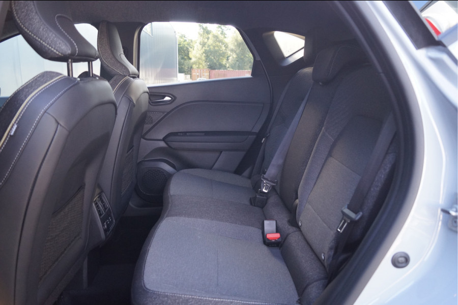 Renault Captur 1.3 Mild Hybrid 160 EDC8 | Pack Driving | Pack Winter | Google | Automaat