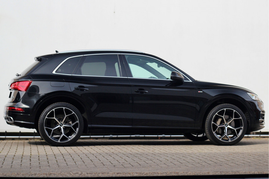 Audi Q5 55 TFSI e quattro Competition | S-line | ACC | Trekhaak | Matrix | Keyless