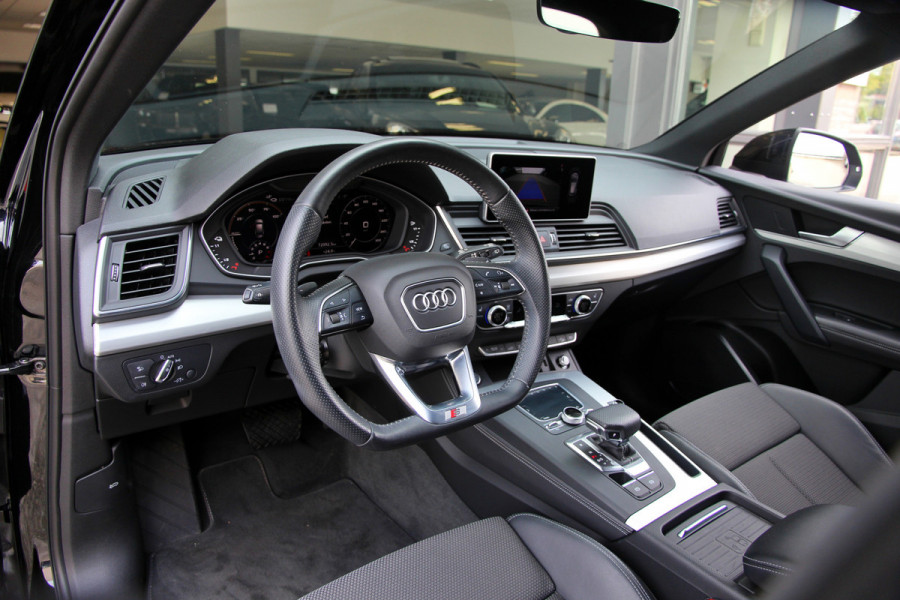 Audi Q5 55 TFSI e quattro Competition | S-line | ACC | Trekhaak | Matrix | Keyless