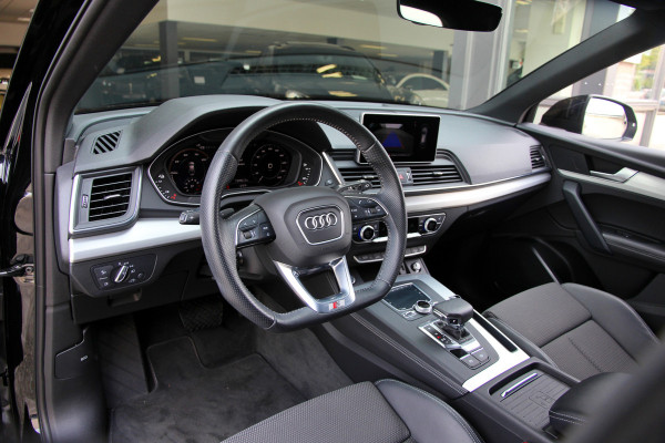 Audi Q5 55 TFSI e quattro Competition | S-line | ACC | Trekhaak | Matrix | Keyless