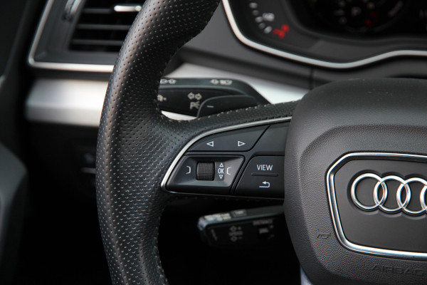 Audi Q5 55 TFSI e quattro Competition | S-line | ACC | Trekhaak | Matrix | Keyless