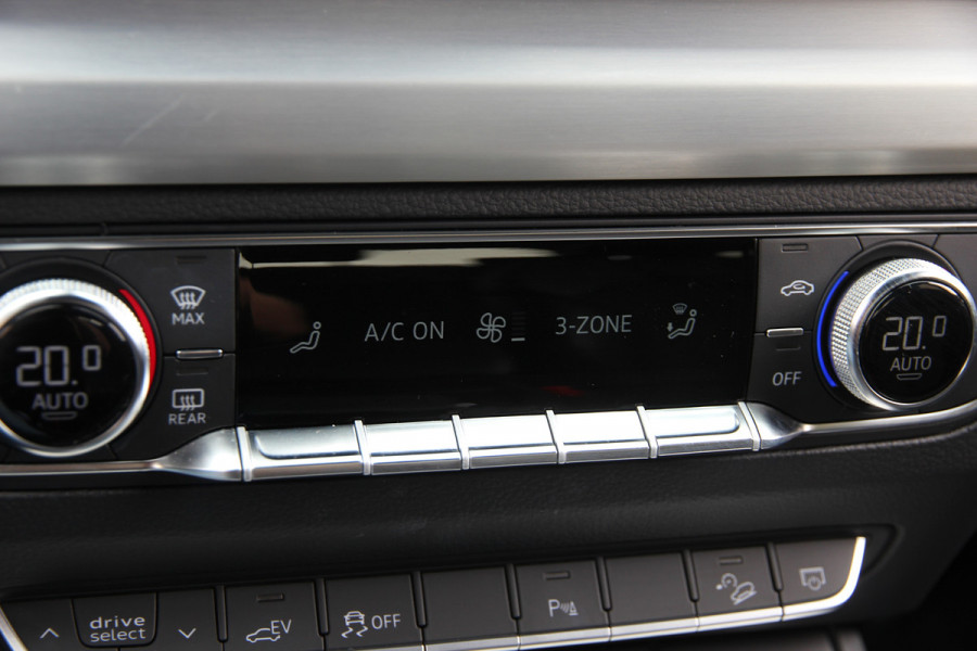 Audi Q5 55 TFSI e quattro Competition | S-line | ACC | Trekhaak | Matrix | Keyless