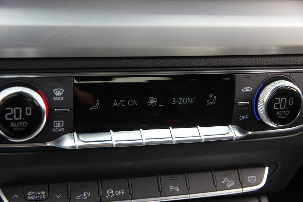 Audi Q5 55 TFSI e quattro Competition | S-line | ACC | Trekhaak | Matrix | Keyless