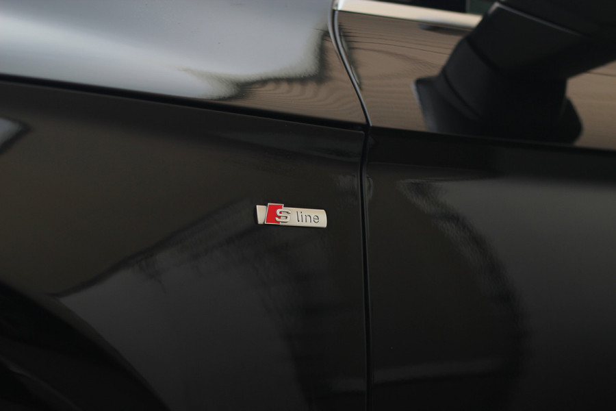 Audi Q5 55 TFSI e quattro Competition | S-line | ACC | Trekhaak | Matrix | Keyless
