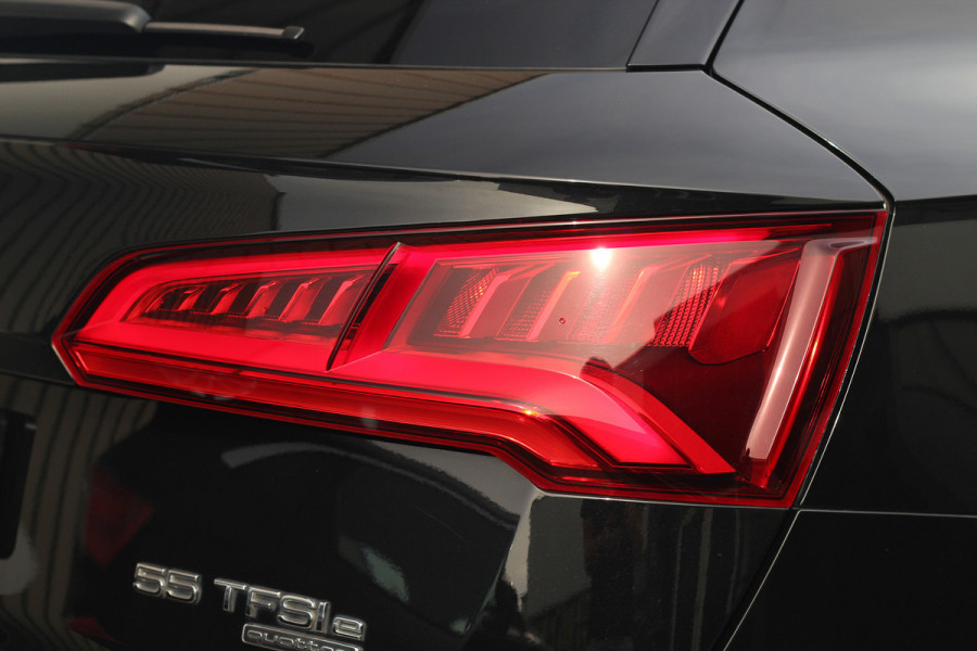 Audi Q5 55 TFSI e quattro Competition | S-line | ACC | Trekhaak | Matrix | Keyless