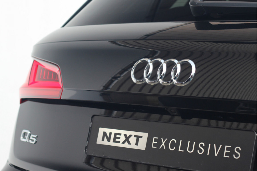 Audi Q5 55 TFSI e quattro Competition | S-line | ACC | Trekhaak | Matrix | Keyless