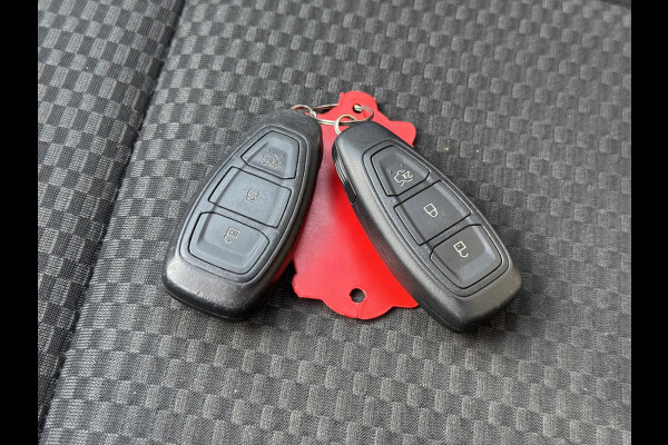 Ford Fiesta 1.0 EcoBoost ST-Line 1e Eigenaar,Navi,Clima,Cruise,PDC Achter,17" LM Velgen,N.A.P,Nieuwe Apk bij Aflevering