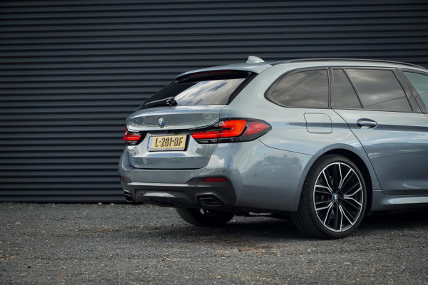BMW 5 Serie Touring 530i High Executive / M-Pakket / Pano / HUD / Trekhaak / Incl BTW / Laser