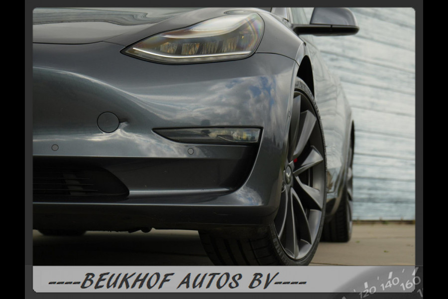 Tesla Model 3 Performance AWD 75 kWh 487Pk 20inch Soh 92.8 %