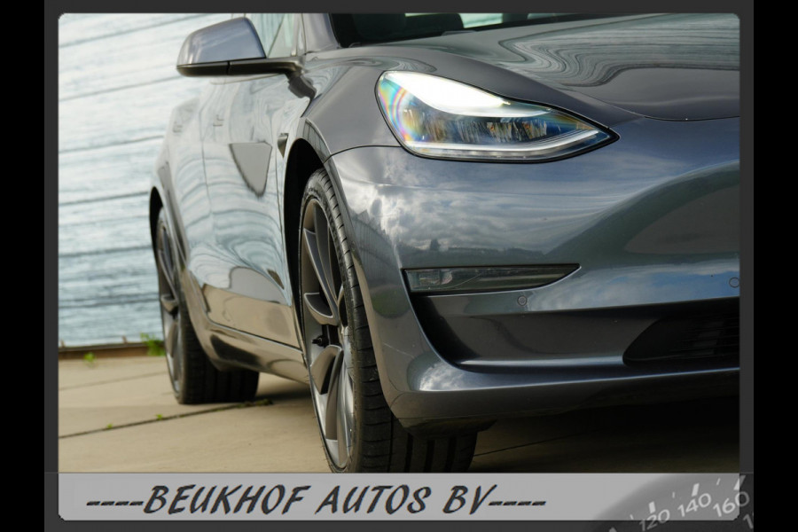 Tesla Model 3 Performance AWD 75 kWh 487Pk 20inch Soh 92.8 %