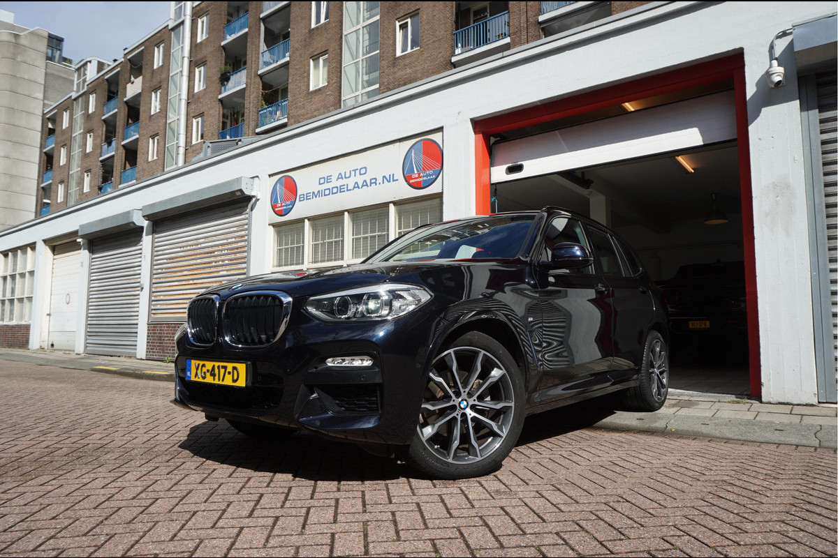 BMW X3 xDrive20i High Executive 3x M-SPORT (Aerodynamica/ onderstel/ interieur) Nederlandse BMW (NAP) | BMW dealer onderhouden | 20inch | Trekhaak | Sfeerverlichting |
