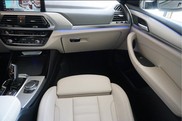 BMW X3 xDrive20i High Executive 3x M-SPORT (Aerodynamica/ onderstel/ interieur) Nederlandse BMW (NAP) | BMW dealer onderhouden | 20inch | Trekhaak | Sfeerverlichting |